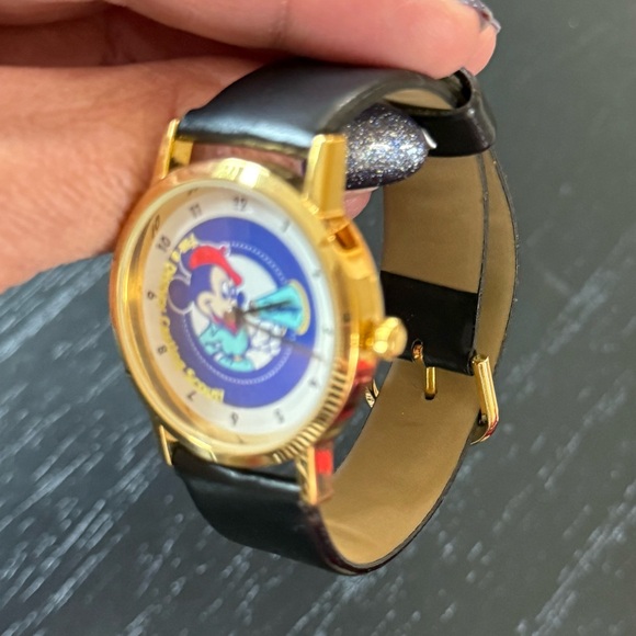 Disney Collectible Watch - Picture 5 of 5